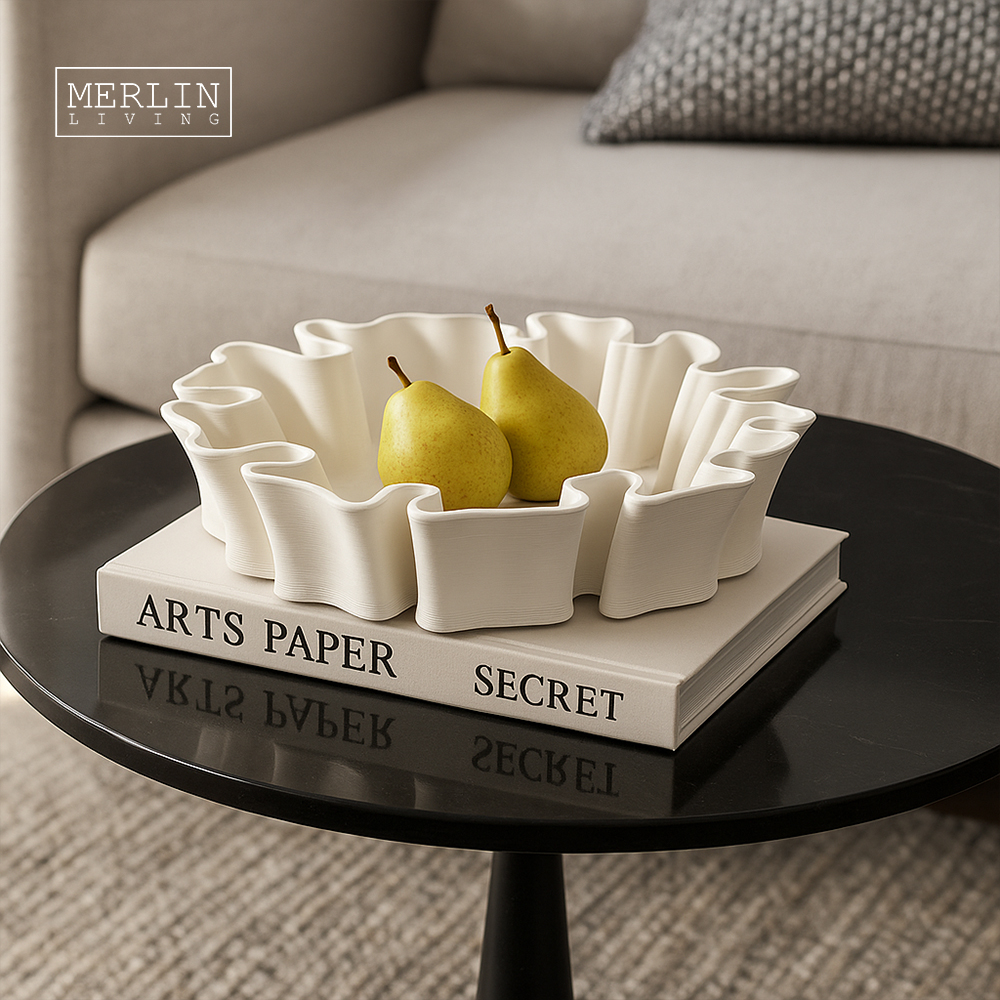 Minimalistická bílá keramická mísa na ovoce z 3D tisku od Merlin Living (2)