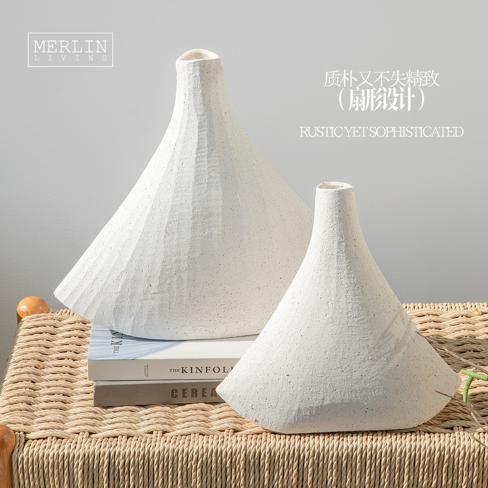 Coarse Sand Ceramic Porcelain Fan-Shaped VasesDecoration (2)