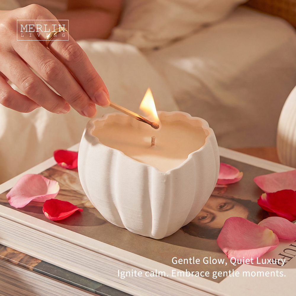 Modern Wedding Heart Shape Ceramic Home Decor Candle Jar Merlin Living (1)